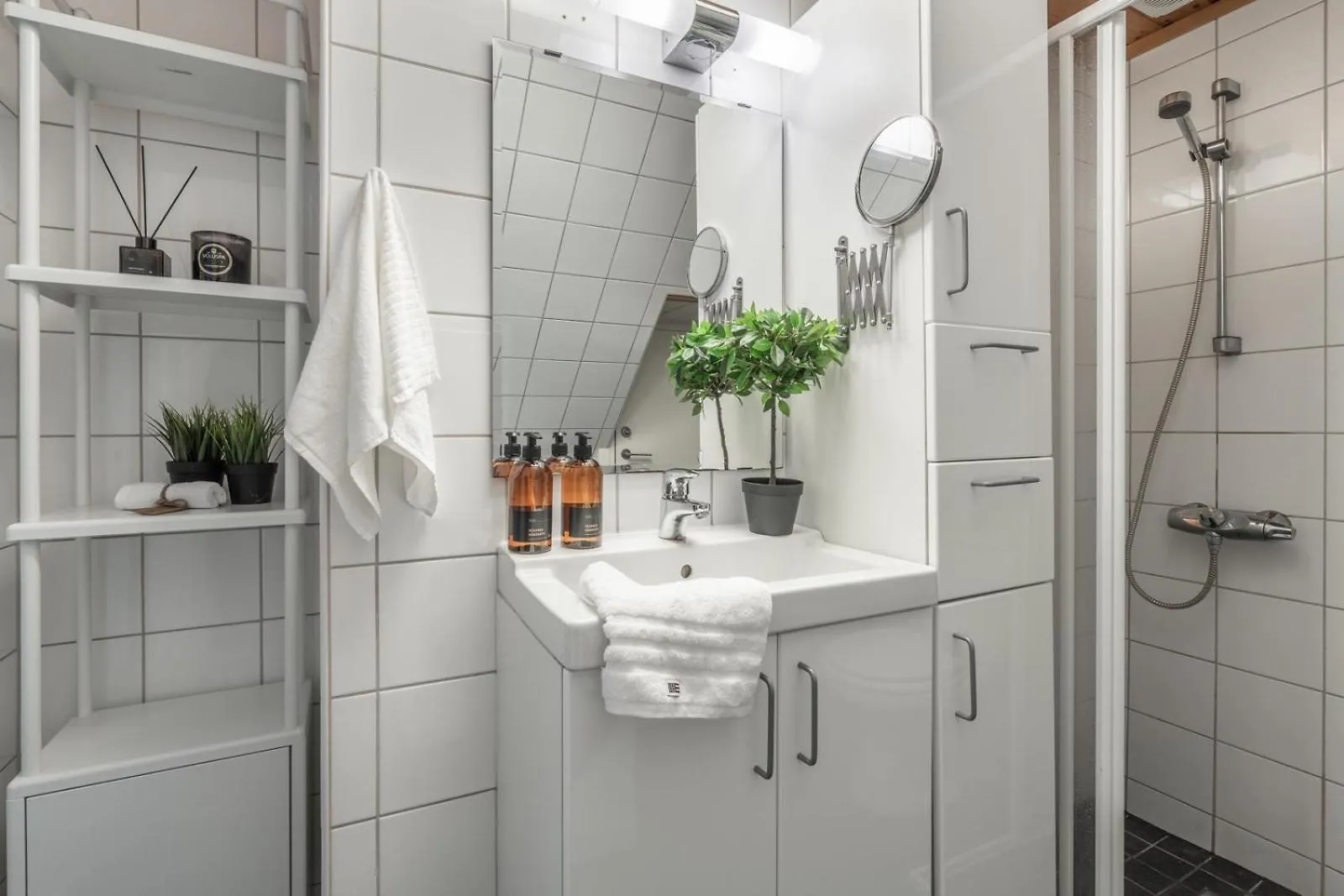 Dinbnb Apartments I On Top Of The City I 400M To Bryggen And Floibanen Bergen Norwegen